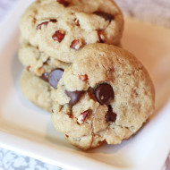 gluten free vegan chocolate chip pecan cookies