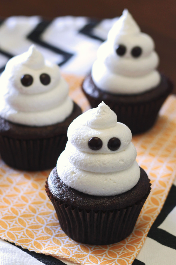 gluten free vegan ghost cupcakes - Sarah Bakes Gluten Free